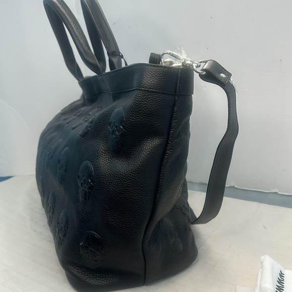 IO PELLE Italian Black Leather Embossed Skull Tote in black - Picture 6 of 15